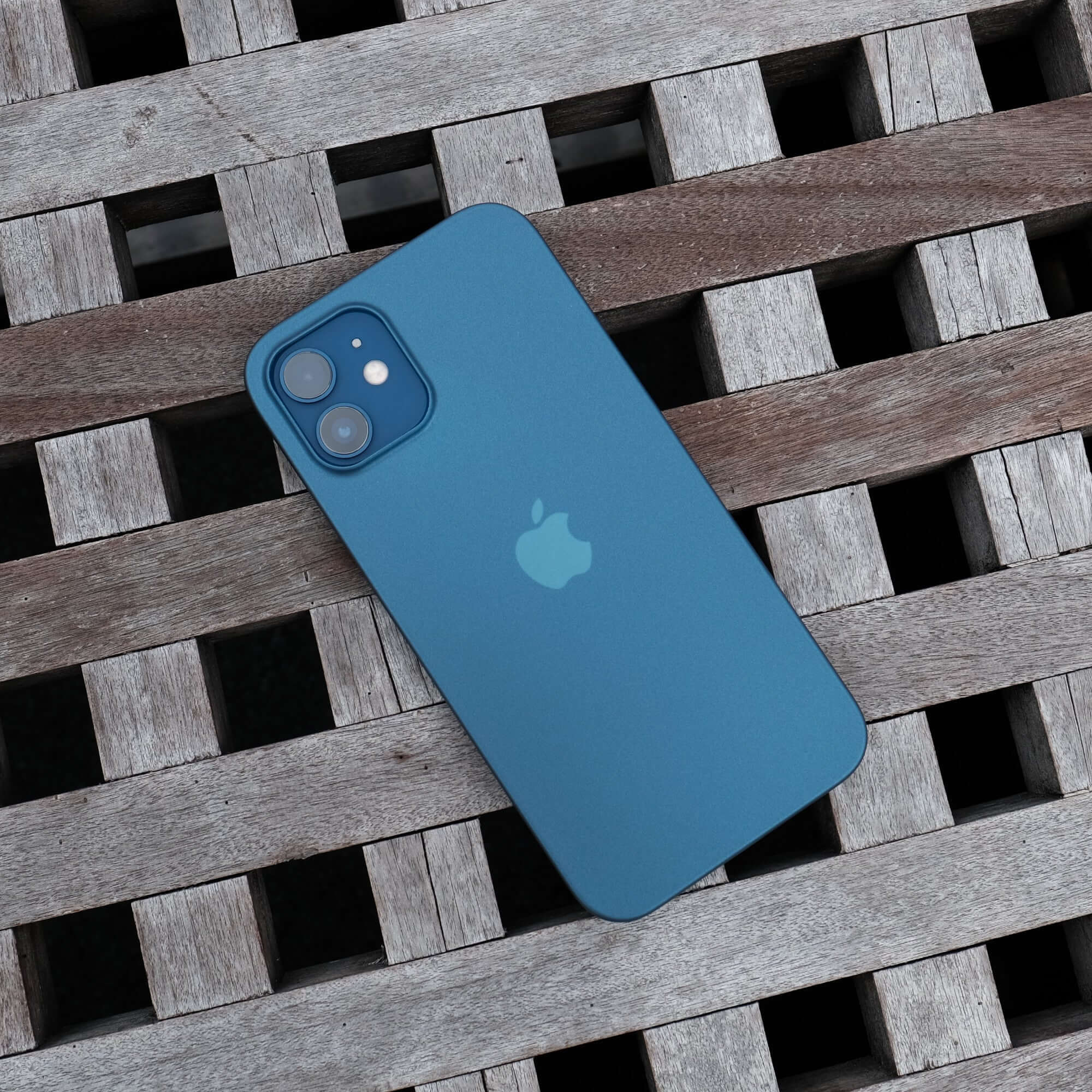 iPhone 12 - Ultra Thin Case