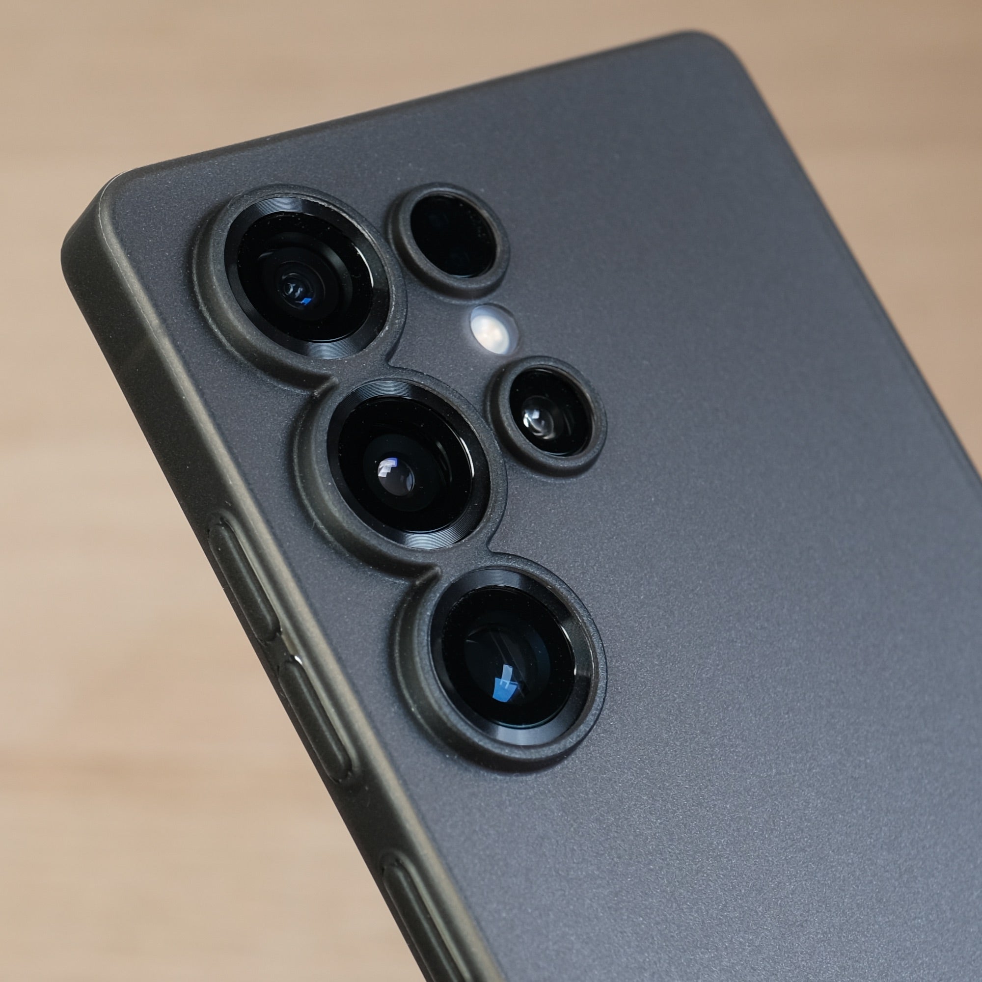 Samsung Galaxy S25 Ultra - Super Thin Case